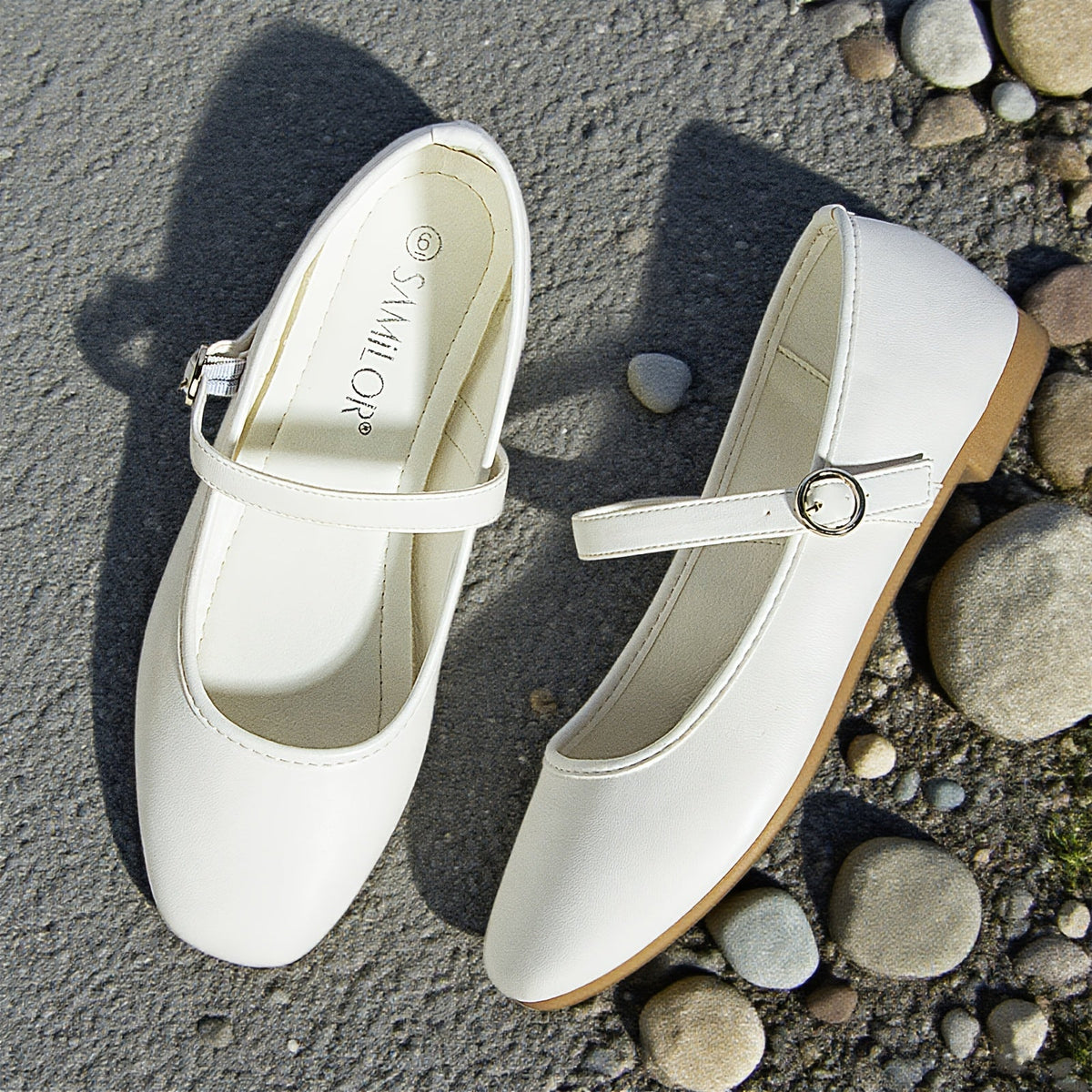 Katarina Classic Mary Jane Flats