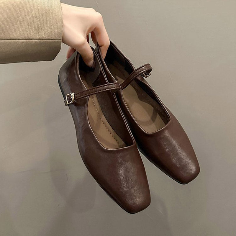 Maureen square-toe Mary Jane ballet flats detail