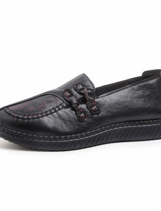 Dolores soft slip-on comfort loafers in Black