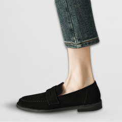 Philomena vintage penny loafers in Black