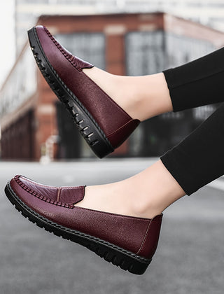 Morwen Stitched Comfort Loafers in Burgundy