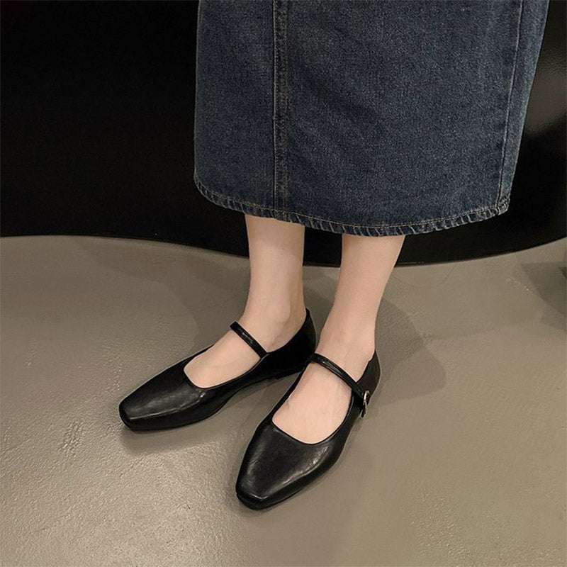 Maureen square-toe Mary Jane ballet flats in Black