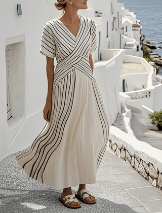 Corliss dress in Black