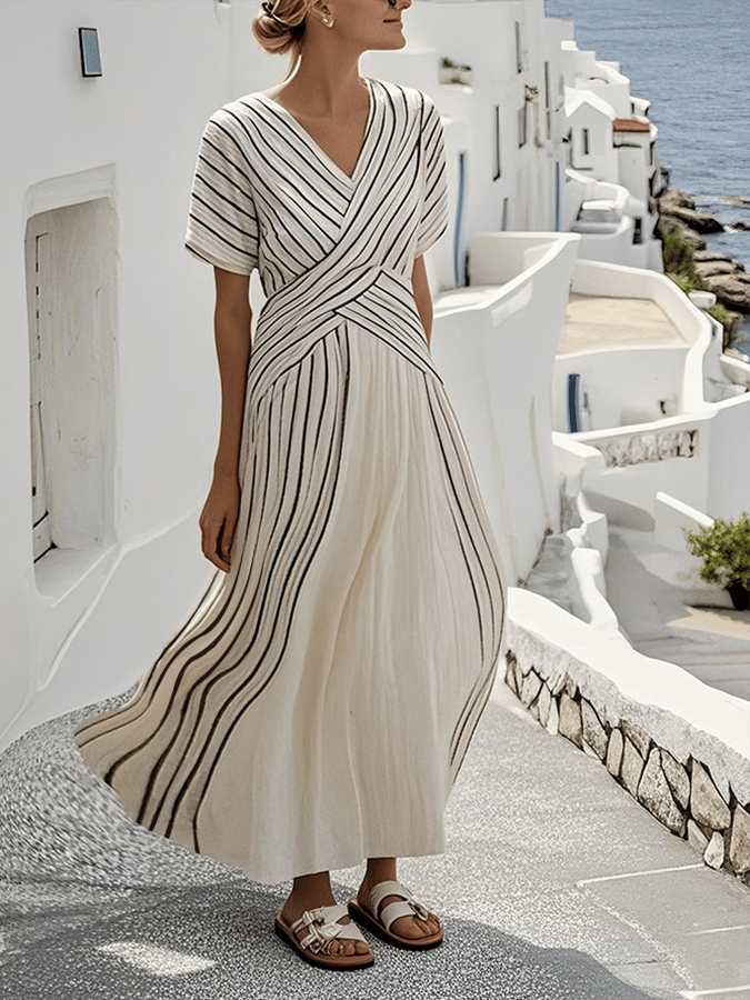 Corliss dress in Black