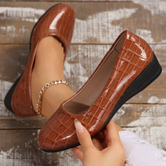 Anwen Low-Wedge Pumps in Cognac