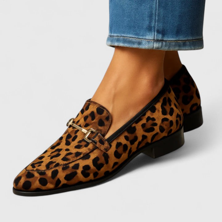 Lacey leopard bit loafers in Leopard