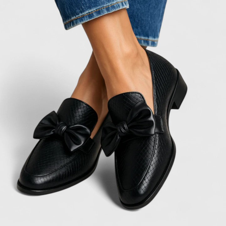Loretta bow-front comfort loafers in Black