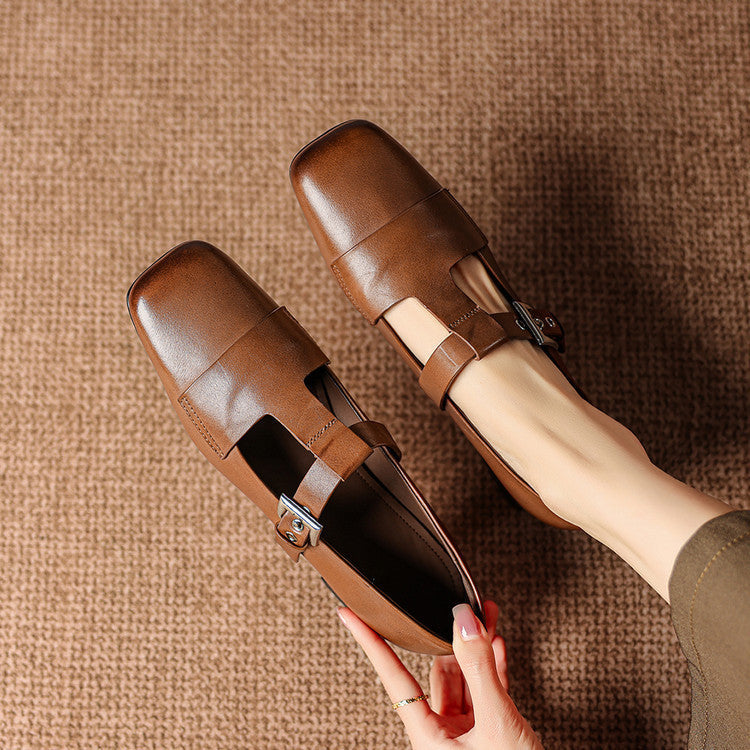 Vivian block heel shoes in Brown
