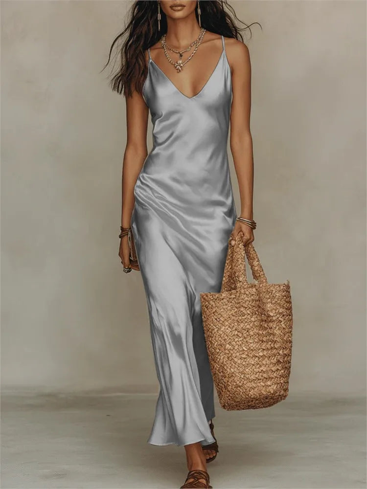 Isabella | Sleeveless satin maxi dress with delicate spaghetti straps