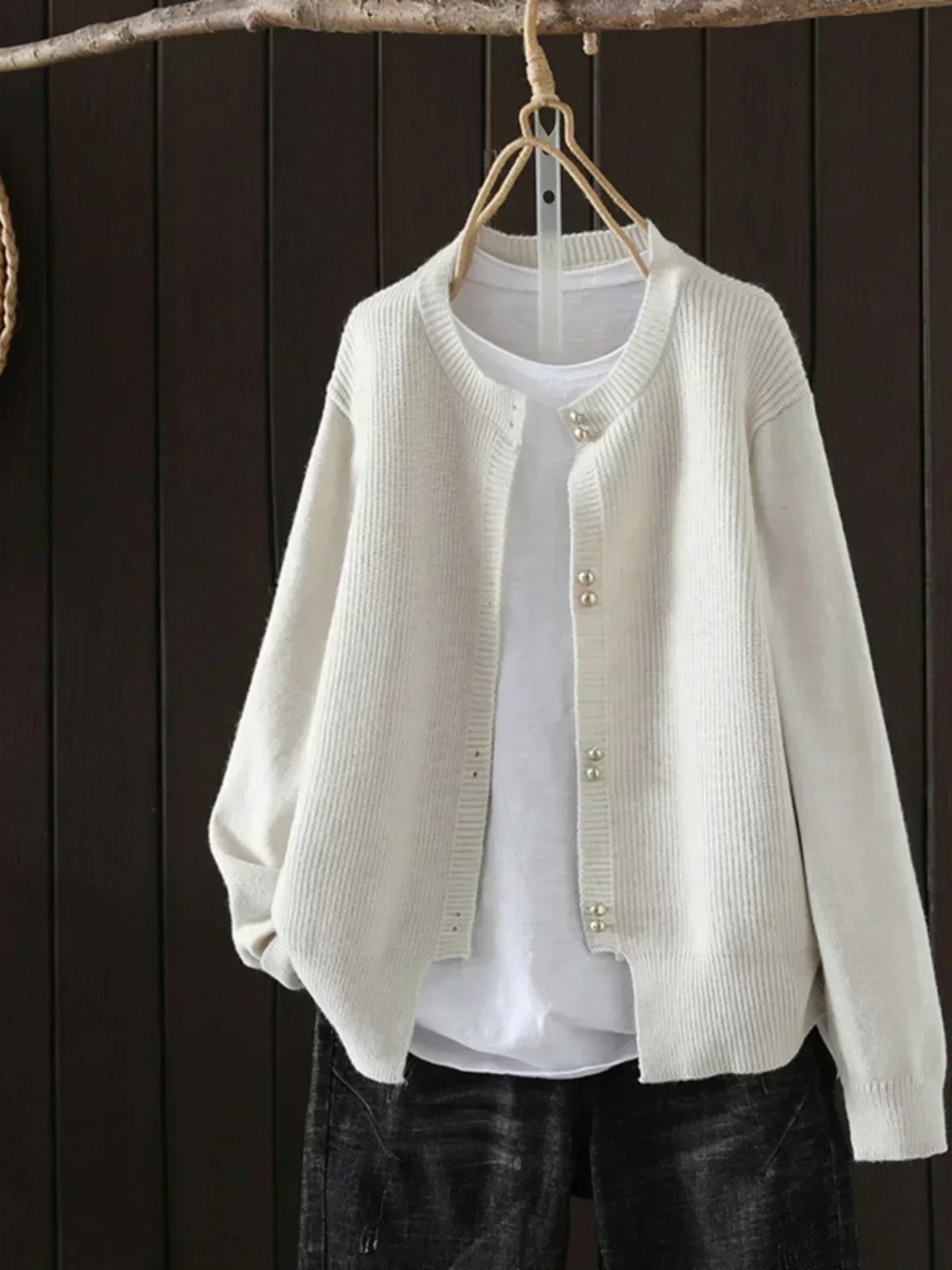 Elara | Pearl-Button Cardigan