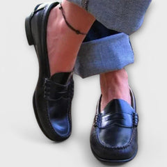 Honora classic penny loafers in Black