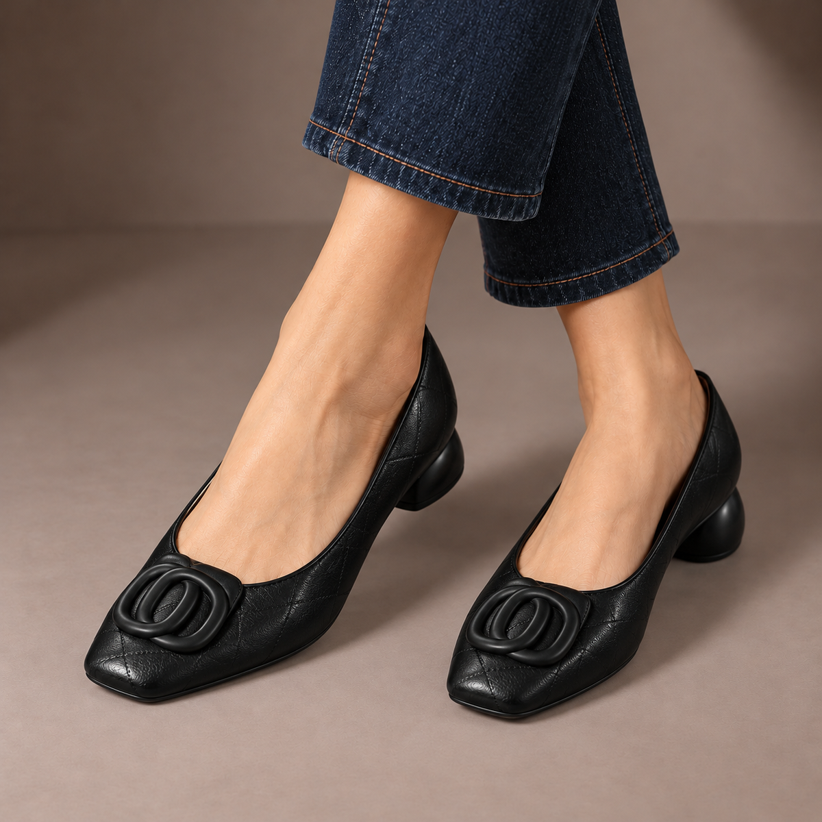 Davina Padded Ring Flats
