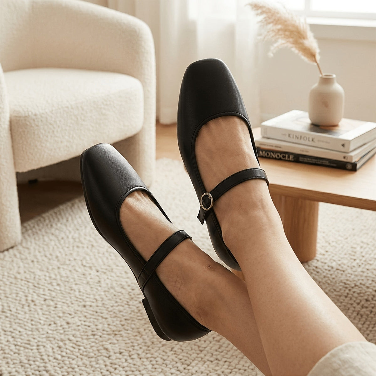 Katarina Classic Mary Jane Flats