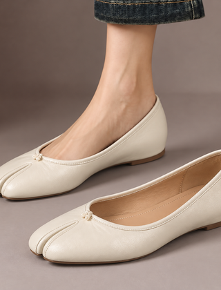 Leonie Split-Toe Ballet Flats
