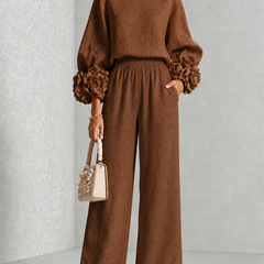 Cristina set in Brown