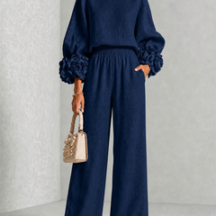 Cristina set in Dark Navy