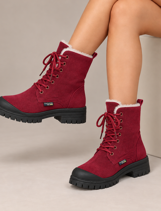 Maelys Lace-Up Snow Boots in Burgundy