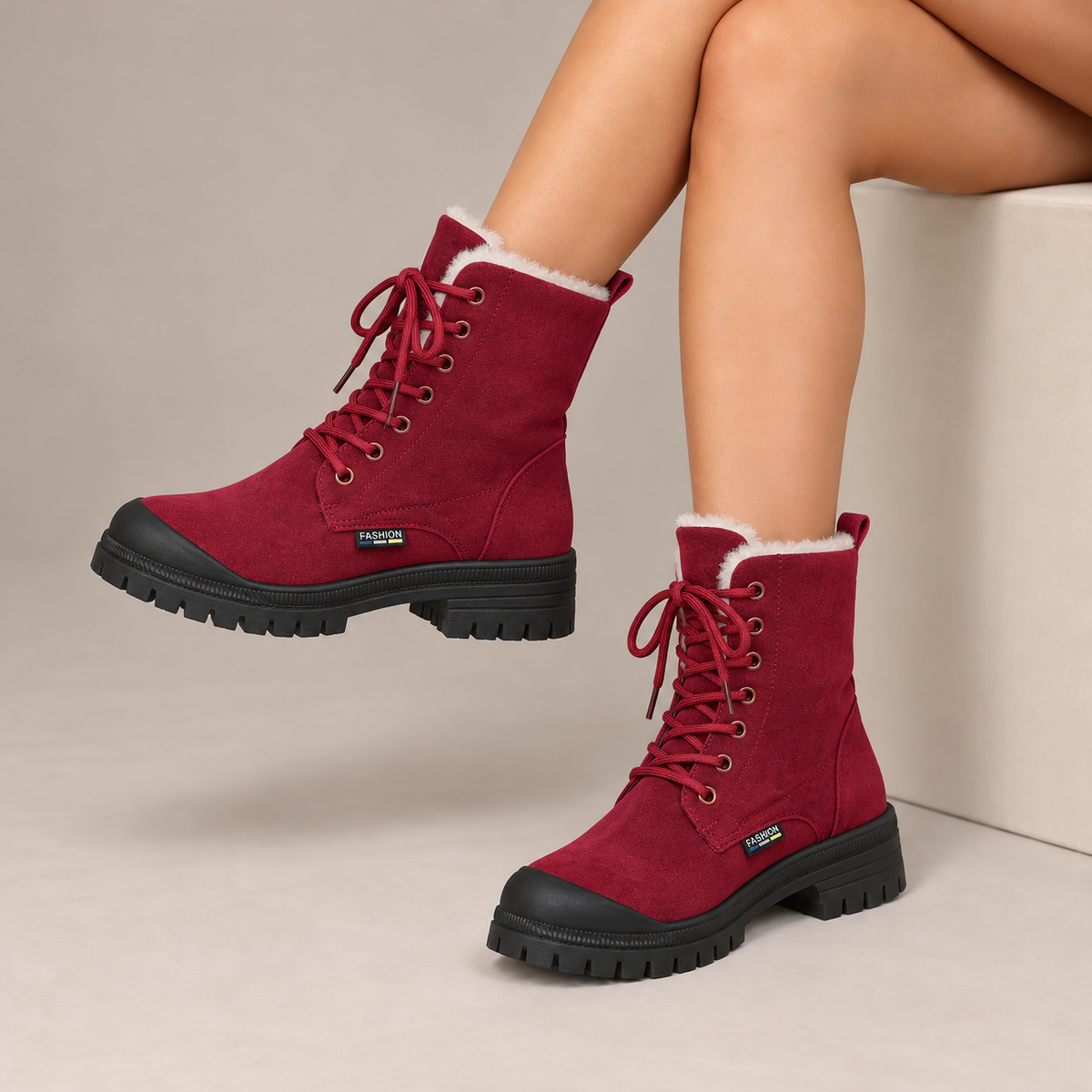 Maelys Lace-Up Snow Boots in Burgundy